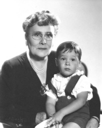 Louise_la_grand-mère.